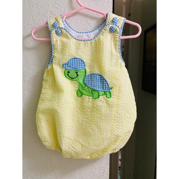 Yellow Seersucker Baby Turtle Romper from Lil Cactus 3-6 Months EUC - Picture 3 of 6